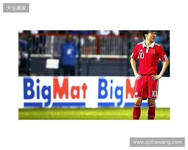 邓卓翔、常卫魏、闫毅等人参加2025武汉足球明星表演赛